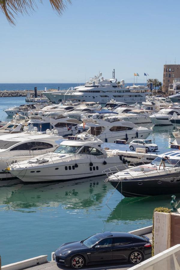243-Fully Renovated-Puerto Banus Marbella Front Line Penthouse Apartment Exterior photo