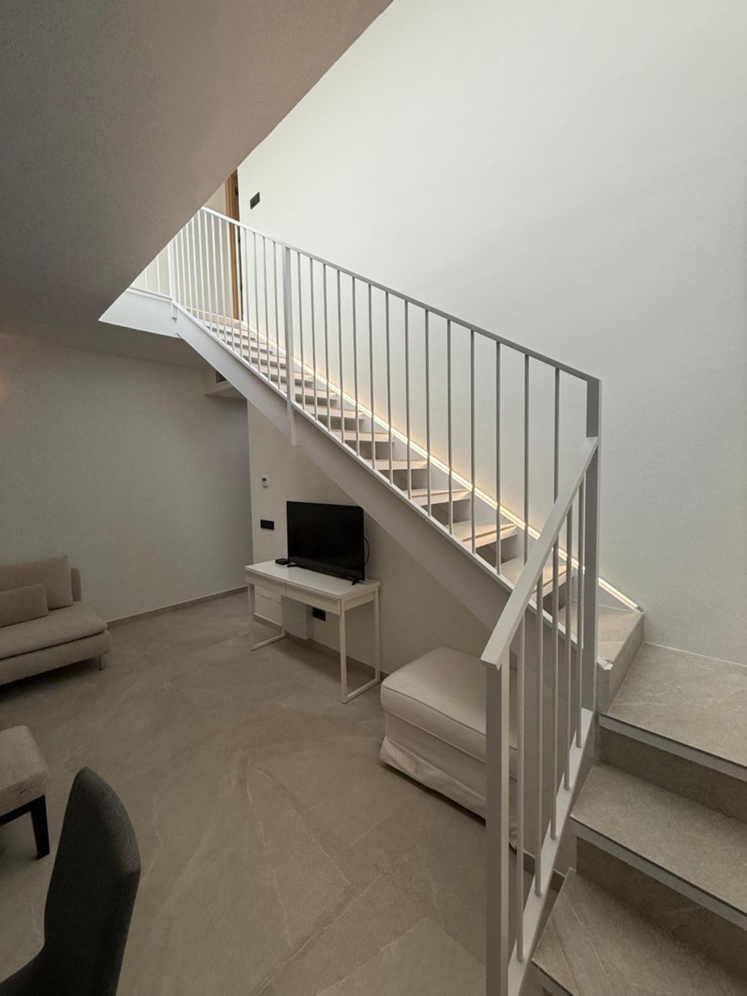 243-Fully Renovated-Puerto Banus Marbella Front Line Penthouse Apartment Exterior photo