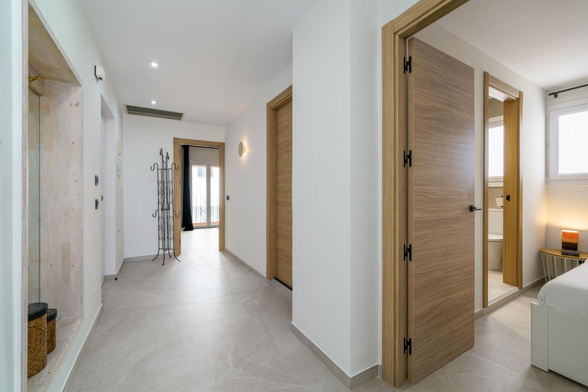 243-Fully Renovated-Puerto Banus Marbella Front Line Penthouse Apartment Exterior photo